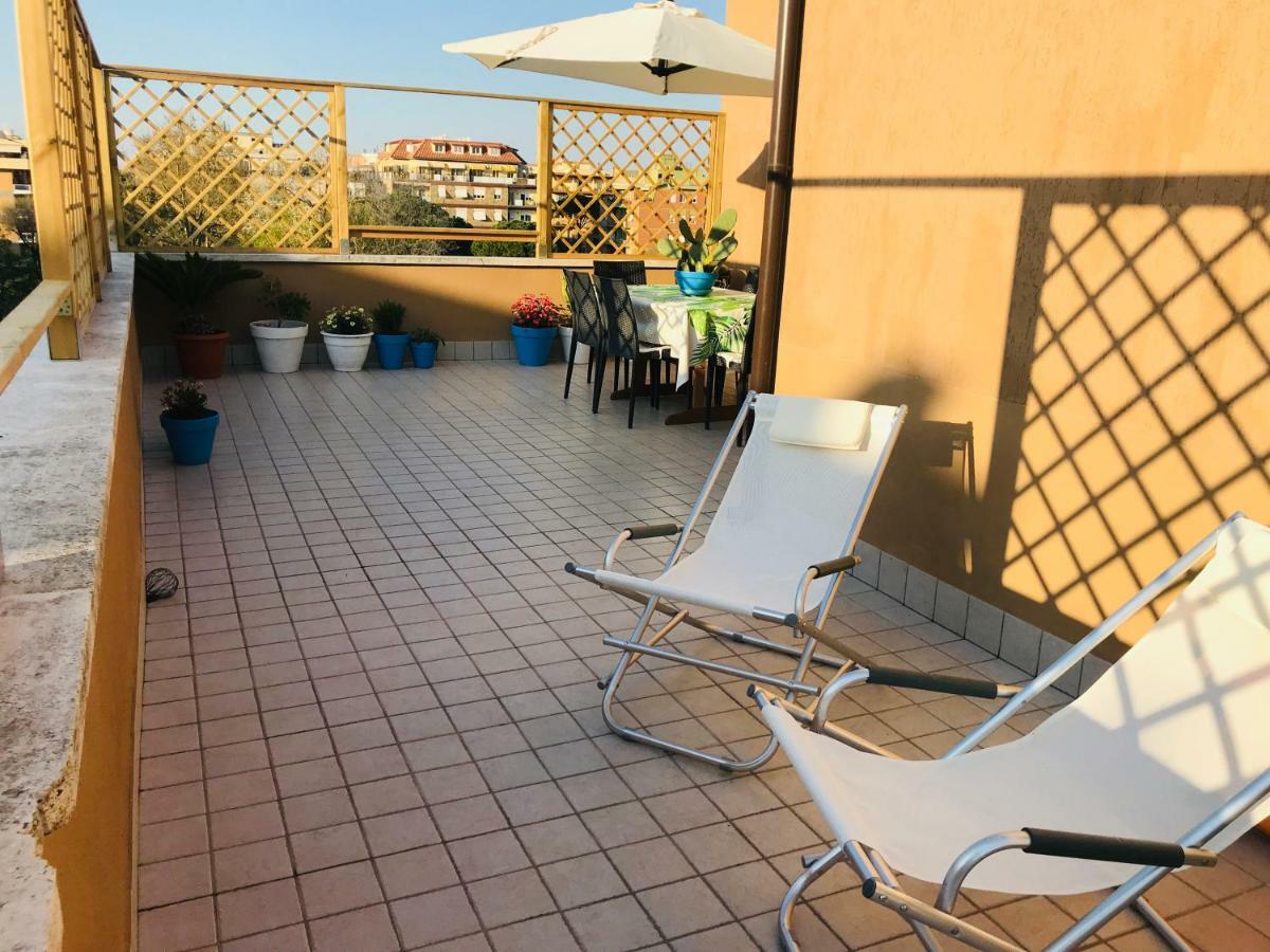 Rome On The Beach Apartment Lido di Ostia Exterior photo